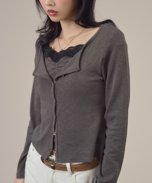 apres jour mignon(アプレジュールミニョン)の「レース付きフェイクレイヤードトップス(Tシャツ/カットソー・レディース・ピンク/チャコールグレー/ブラウン系その他・LARGE/フリー)」の13枚目の写真
