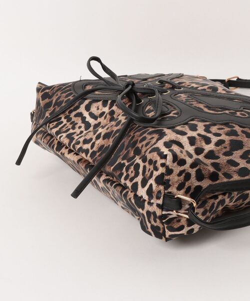 Burner(バーナー)の「【Leathen Leather(レーセンレザー)】レオパード柄 ワイドショルダートートバッグ lea-shbag-29-17【RBTS】(ショルダーバッグ・メンズ・ベージュ・FREE)」の3枚目の写真