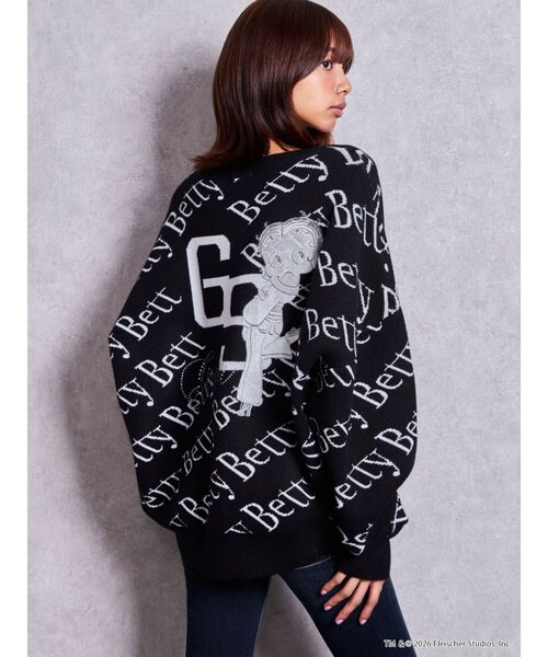 BETTY BOOP(ベティ・ブープ)の「BETTY×GYDA slanting patternニットトップス(ニット/セーター・レディース・ピンク/ブラック/オフホワイト・FREE)」の6枚目の写真