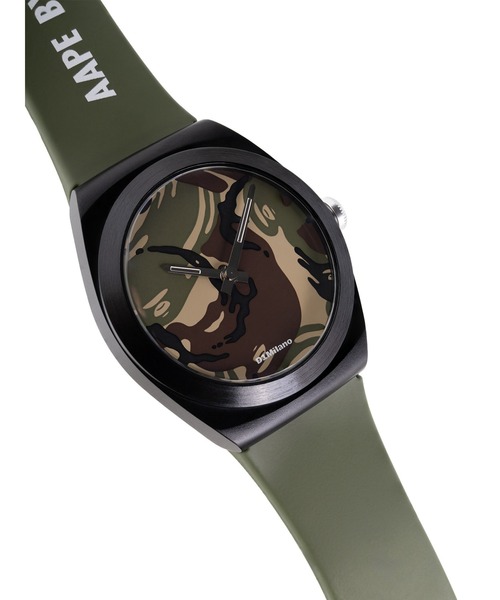D1 MILANO(ディーワンミラノ)の「【D1 Milano x AAPE 】限定コラボ CANVA D1 ミラノ x エーエイプ - キャンバス(アナログ腕時計・メンズ・ライトグレー/ブルー/カーキ/レッド・FREE)」の5枚目の写真