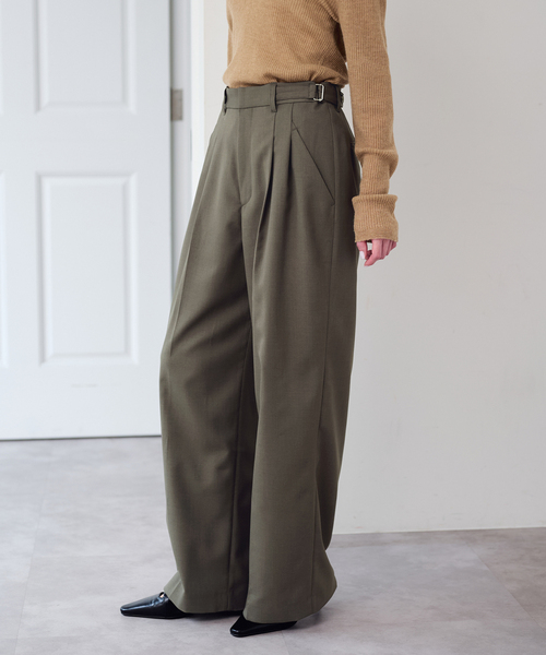 U by SPICK&SPAN(ユーバイスピックアンドスパン)の「ドライストレッチベルトスラックス(スラックス・レディース・ブラック/チャコールグレー/カーキ・36/38)」の3枚目の写真