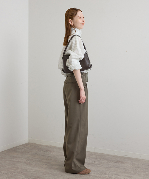 U by SPICK&SPAN(ユーバイスピックアンドスパン)の「ドライストレッチベルトスラックス(スラックス・レディース・ブラック/チャコールグレー/カーキ・36/38)」の19枚目の写真