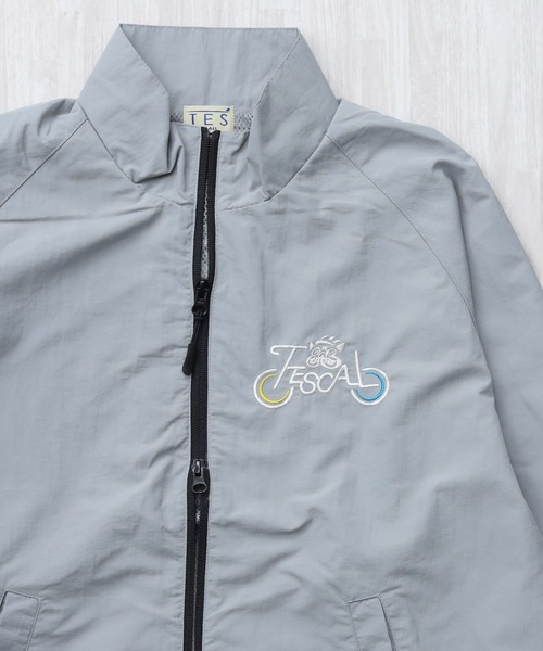 The Endless Summer(エンドレスサマー)の「TES SURF TRACK NYLON JACKET / ナイロンジャケット(その他アウター・メンズ・チャコール/ライトグレー/ブラウン/ブラック・LARGE/MEDIUM)」の8枚目の写真