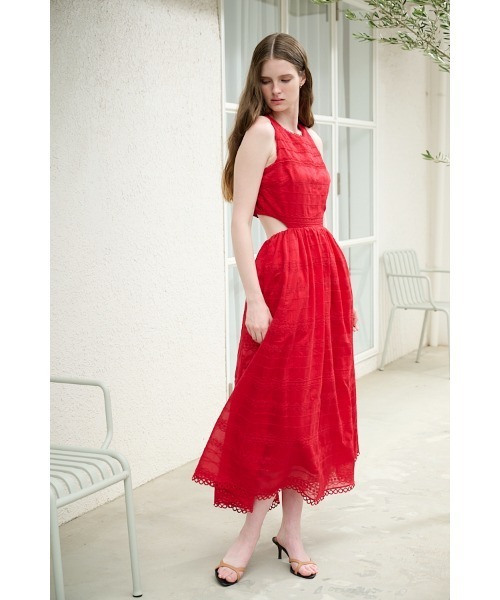 Estella.K(エステラケー)の「Arina Cut-out Dress カットアウトエンブロイダリードレス(ワンピース・レディース・ホワイト/ブラック/レッド/サックスブルー・FREE)」の10枚目の写真