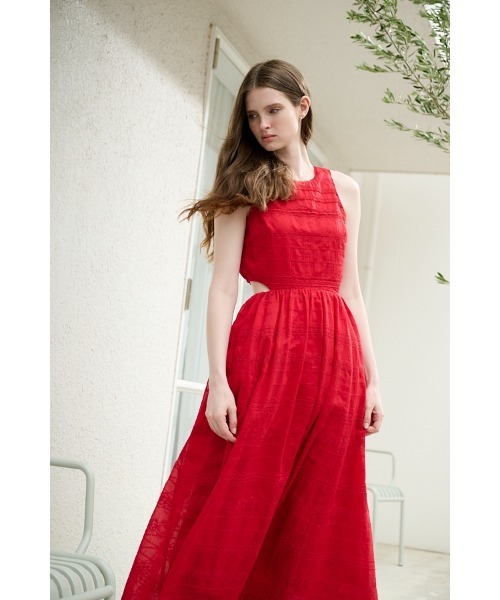 Estella.K(エステラケー)の「Arina Cut-out Dress カットアウトエンブロイダリードレス(ワンピース・レディース・ホワイト/ブラック/レッド/サックスブルー・FREE)」の16枚目の写真