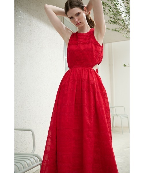 Estella.K(エステラケー)の「Arina Cut-out Dress カットアウトエンブロイダリードレス(ワンピース・レディース・ホワイト/ブラック/レッド/サックスブルー・FREE)」の12枚目の写真