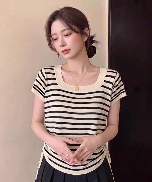 Girly Doll(ガーリードール)の「スクエアネック半袖ボーダーニット(Tシャツ/カットソー・レディース・ベージュ/ブラック・FREE)」の4枚目の写真
