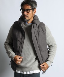 FAKE SUEDE DOWN VEST：フェイクスエード ダウンベスト / スエード風 / ハイネック / ボリュームネック / アウターベスト