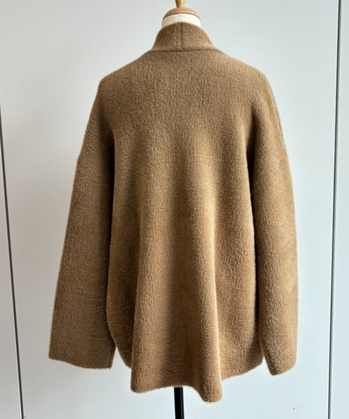 Jena espace merveilleux(ジェナ エスパスメルヴェイユ)の「ラメシャギーカーディガン 秋冬ニットカーディガン(ニット/セーター・レディース・ベージュ/チャコールグレー・FREE)」の19枚目の写真
