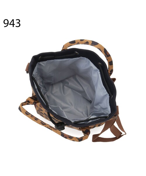 one'sterrace（ワンズテラス）の「ROOTOTE ルートート ドローストリングサコッシュ C（ショルダーバッグ・レディース・グレー系4/ダークブラウン系8/ブラック系8/カーキ系5・99）」の12枚目の写真