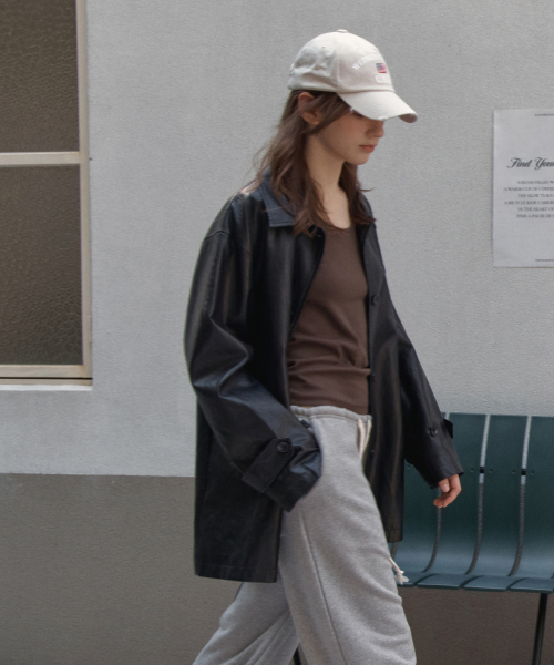 WEDNESDAYOASISFORWOMEN（ウェンズデー オアシス フォー ウーマン）の「ATELIER EDITION ビーガンレザー シングルハーフジャケット_BLACK(WCB6OT02)（ライダースジャケット・レディース・ブラック・FREE）」の2枚目の写真