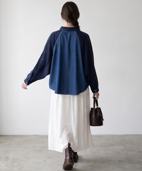 On One's Own(オンワンズオン)の「シフォンワイドスリーブ異素材ブラウス 長袖(シャツ/ブラウス・レディース・ネイビー/ブラック・M)」の15枚目の写真