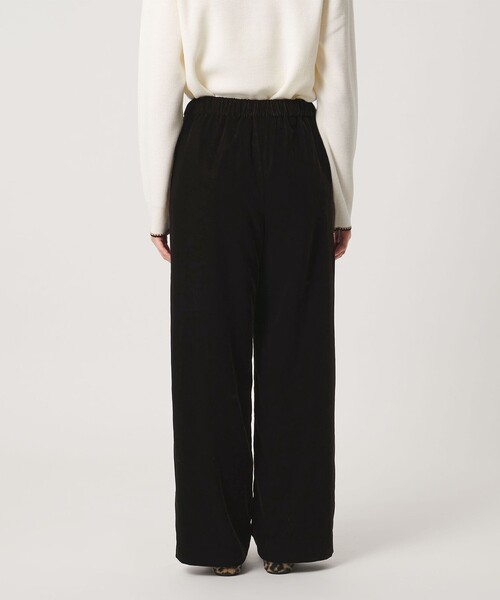 UNITED ARROWS(ユナイテッドアローズ)の「ベルベット イージーパンツ(その他パンツ・レディース・ダークブラウン/ブラック・38/36)」の4枚目の写真