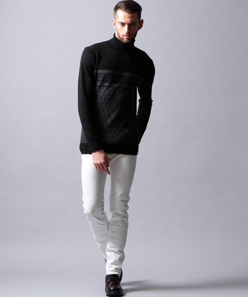 5351 POUR LES HOMMES（ゴーサンゴーイチプールオム）の「レトロダイヤタートルネックニット（ニット/セーター・メンズ・ホワイト/ブラック・1/2/3）」の8枚目の写真