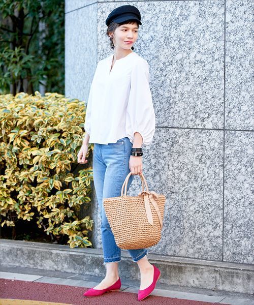 ADAM ET ROPE'(アダムエロペ)の「バルーンスリーブブラウス(シャツ/ブラウス・レディース・キャメル/オフホワイト/ブラック/ピンク/キナリ/オレンジ・FREE)」の12枚目の写真