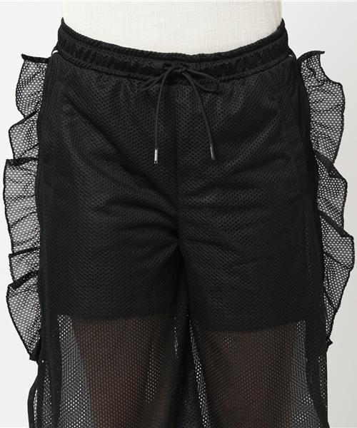 PUMA（プーマ）の「XTREME MESH FRILL SHORTS (WOMEN)（その他パンツ・レディース・ブラック・SMALL/MEDIUM/XX-SMALL/X-SMALL）」の5枚目の写真