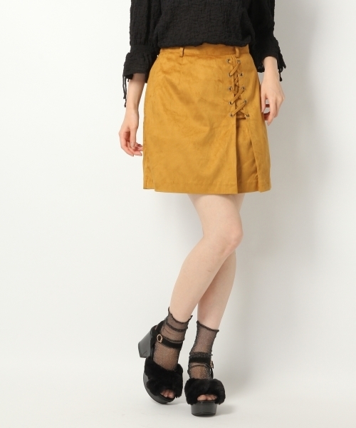 Heather(ヘザー)の「サイドレースUPスカート 765164(スカート・レディース・ブラック/ブルー系その他/マスタード/グレー系その他・SMALL/MEDIUM)」の4枚目の写真