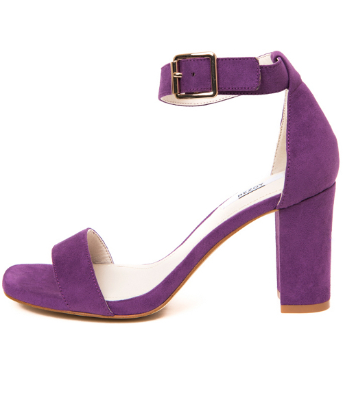 REZOY（リゾイ）の「【ar6月号・VVi7月号・美人百花6月号】掲載商品【REZOY】ストレートストラップカラースエードサンダル（サンダル・レディース・ブラック/パープル/グリーン/ベージュ・L/LL/S/M）」の7枚目の写真