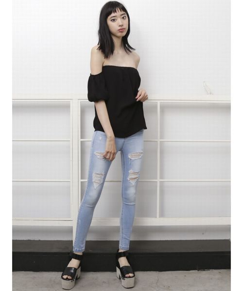 EMODA（エモダ）の「リーフオフショルダーチュニック（Tシャツ/カットソー・レディース・ホワイト/ブラック/その他/その他1・FREE）」の22枚目の写真