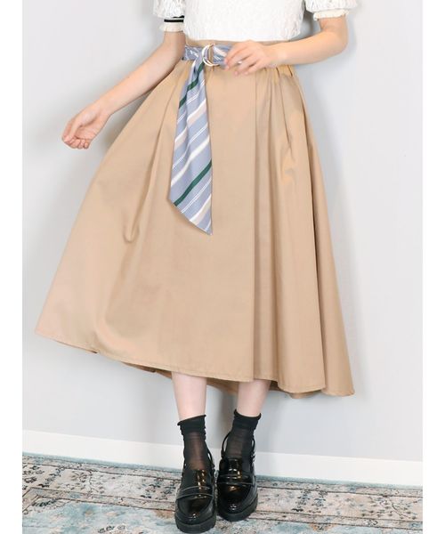 dazzlin(ダズリン)の「スカーフベルトスカート(スカート・レディース・ベージュ/ピンク/イエロー/グリーン/キャメル/オレンジ・SMALL/MEDIUM)」の5枚目の写真