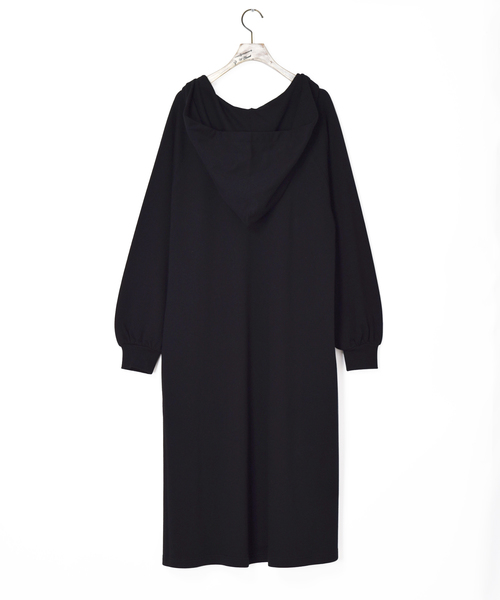 w closet（ダブルクローゼット）の「スエットフーディワンピース_（ワンピース・レディース・ブラック/グレー/オレンジ・FREE）」の19枚目の写真