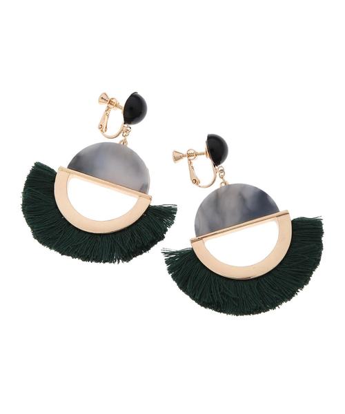 YECCA VECCA（イェッカヴェッカ）の「ラウンドフリンジイヤリング（イヤリング・レディース・ブラック/グリーン/キャメル・FREE）」の8枚目の写真