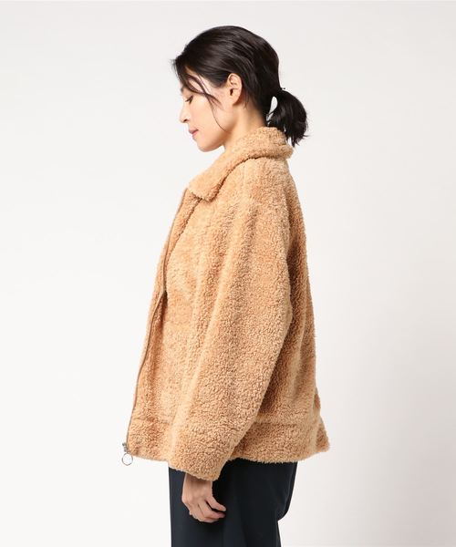 LINE8(ラインエイト)の「LINE8 ボアジャケット TAN(ダウンジャケット/コート・レディース・その他・S/XS/M)」の2枚目の写真