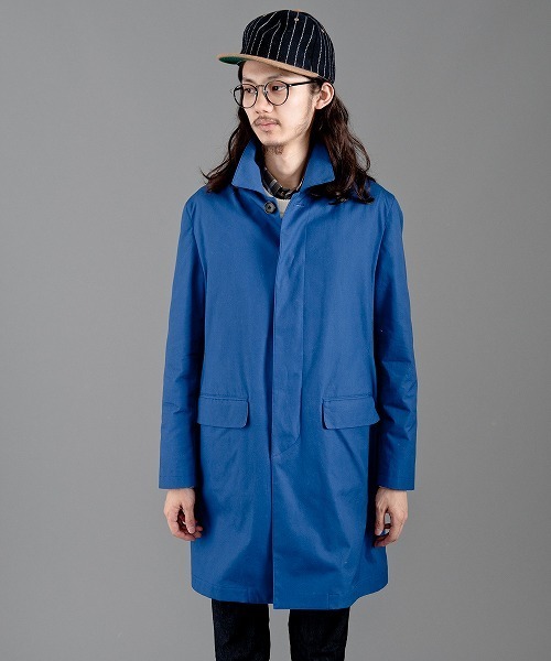 ADAM ET ROPE'（アダムエロペ）の「撥水高密度オックス　ステンカラーコート（ステンカラーコート・メンズ・ブルー/レッド/ベージュ・MEDIUM/LARGE）」の4枚目の写真
