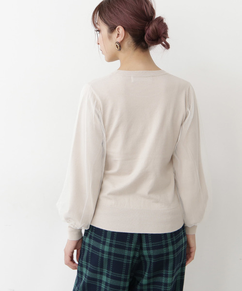 N.（N. Natural Beauty Basic）（エヌエヌナチュラルビューティーベーシック）の「チュールスリーブニット（ニット/セーター・レディース・ホワイト/ブラック/パープル・MEDIUM）」の6枚目の写真