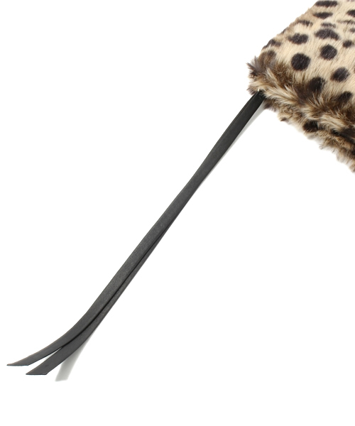 UNITED ARROWS（ユナイテッドアローズ）の「UAW FAKEFUR クラッチ◆◆◆（クラッチバッグ・レディース・ホワイト/ブラック/その他1・フリー）」の8枚目の写真