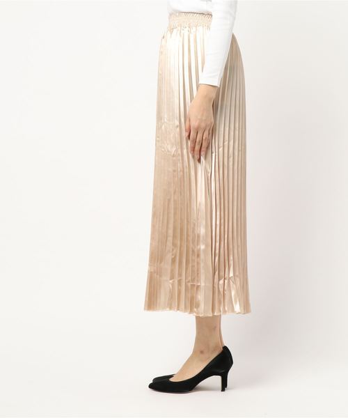 fifth(フィフス)の「プリーツシャイニーロングスカート(スカート・レディース・ブラック/ベージュ/カーキ・MEDIUM)」の13枚目の写真