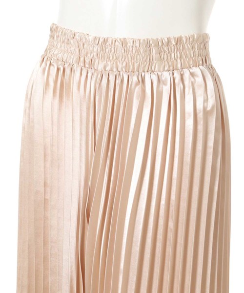 fifth(フィフス)の「プリーツシャイニーロングスカート(スカート・レディース・ブラック/ベージュ/カーキ・MEDIUM)」の18枚目の写真