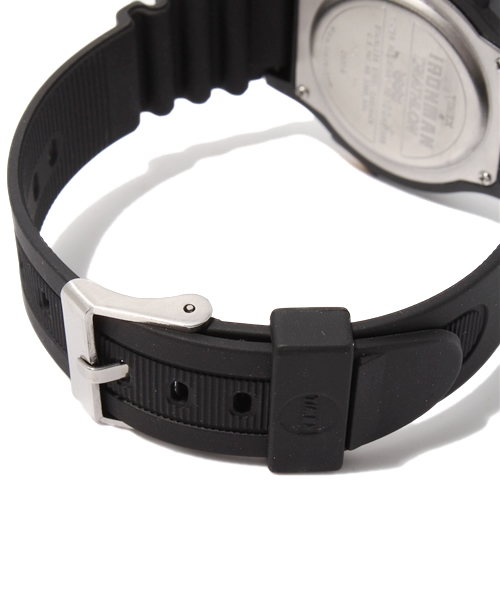 SHIPS(シップス)の「TIMEX: IRONMAN(アイアンマン) 8ラップ 1986エディション(アナログ腕時計・メンズ・ブラック/シルバー・ONE SIZE)」の6枚目の写真