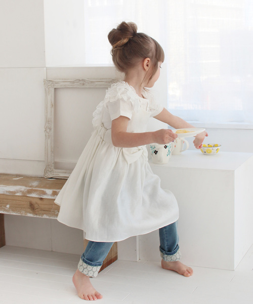 Rora（ローラ）の「ホワイトデー エプロン ドレス（エプロン・キッズ・ホワイト・S/M）」の11枚目の写真