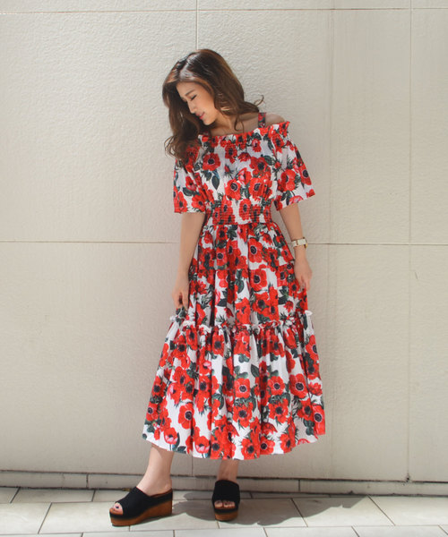 Lamia ラミア の オフショル花柄ロングワンピース ワンピース Wear