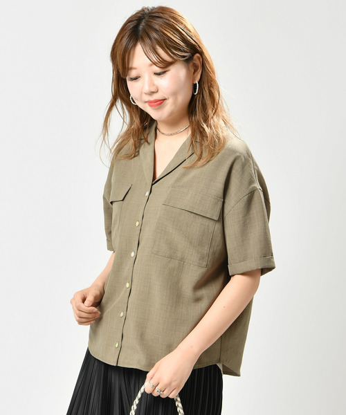 DISCOAT（ディスコート）の「リネンタッチ両ポケ開襟シャツ（シャツ/ブラウス・レディース・ベージュ/オフホワイト/カーキ・MEDIUM/LARGE）」の8枚目の写真