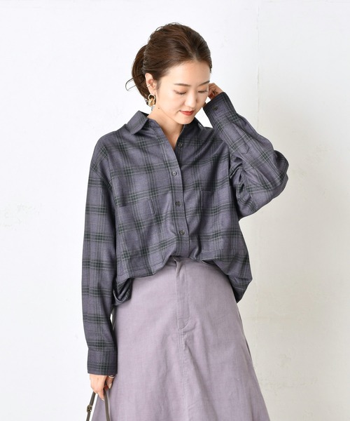 DouDou(ドゥドゥ)の「チェックビッグシャツ2(シャツ/ブラウス・レディース・パープル/ブラウン・FREE)」の1枚目の写真