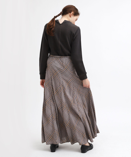 RNA-N(アールエヌエーエヌ)の「M1356 ニットライクラウンドヘムプルオーバー(Tシャツ/カットソー・レディース・オフホワイト/スミクロ/ピンク・MEDIUM)」の14枚目の写真