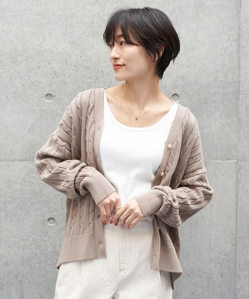 AMERICAN HOLIC(アメリカンホリック)の「ケーブルニットカーディガン*(カーディガン/ボレロ・レディース・ネイビー/アイボリー/モカ・M/L)」の6枚目の写真