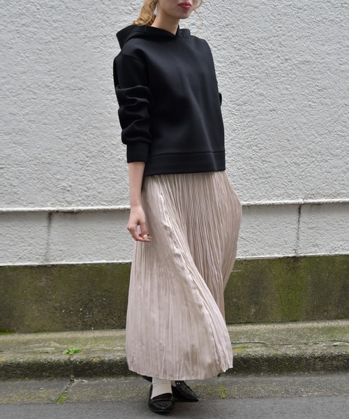 Ambre Neige(アンブルネージュ)の「ロングプリーツスカート/【WEB/EC限定商品】(スカート・レディース・ネイビー/ダークブルー/ピンクベージュ・FREE)」の11枚目の写真