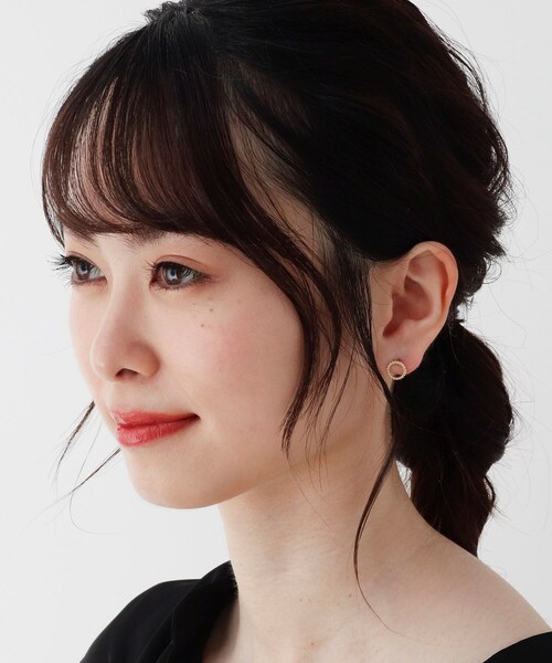 COCOSHNIK(ココシュニック)の「K18丸玉サークル スタッドピアス(ピアス(両耳用)・レディース・ホワイト系その他7・00)」の6枚目の写真