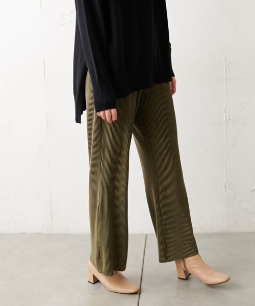 natural couture(ナチュラルクチュール)の「ほんわりあったかプリーツパンツ(その他パンツ・レディース・ブラウン/カーキ/グレイッシュベージュ・FREE)」の3枚目の写真