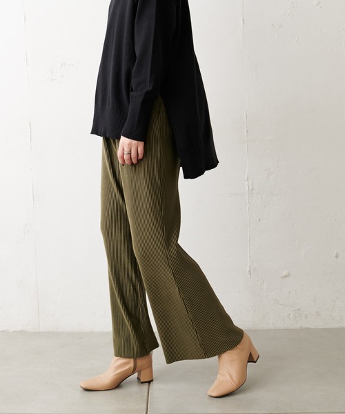 natural couture(ナチュラルクチュール)の「ほんわりあったかプリーツパンツ(その他パンツ・レディース・ブラウン/カーキ/グレイッシュベージュ・FREE)」の4枚目の写真