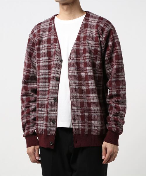CRAFT STANDARD BOUTIQUE(クラフトスタンダードブティック)の「Vネックチェック柄ニットカーディガン〇*(カーディガン/ボレロ・メンズ・ブラック/ネイビー/杢グレー/バーガンディー・M/L)」の5枚目の写真