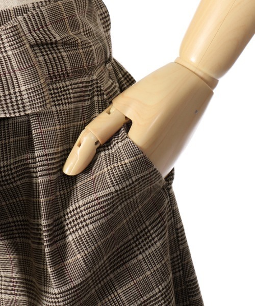 axes femme(アクシーズファム)の「裾ボタンデザインワイドパンツ(その他パンツ・レディース・チャコール/ブラウン・MEDIUM)」の5枚目の写真