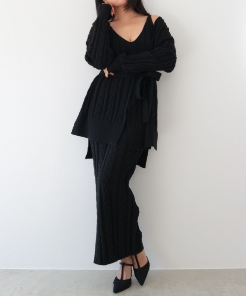 セール ｹｰﾌﾞﾙﾆｯﾄﾏｷｼ ｶｰﾃﾞｨｶﾞﾝｾｯﾄ ワンピース Ambient アンビエント のファッション通販 Zozotown