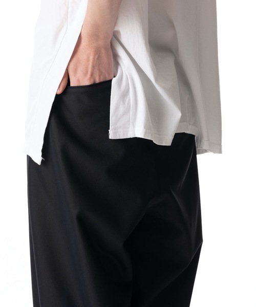 KAZUYUKI KUMAGAI ATTACHMENT(カズユキクマガイアタッチメント)の「CO/PE GABARDINE WIDE TAPERED TROUSERS(スラックス・メンズ・ブラック/ベージュ・1/2/3)」の9枚目の写真