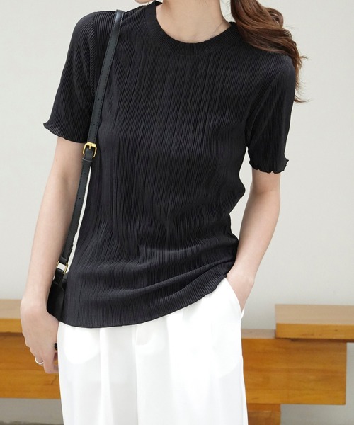 Mayree（メイリー）の「【Mayree】サテンミニプリーツトップス（Tシャツ/カットソー・レディース・ブラック/ブルー/モカ/グレイッシュベージュ/アイボリー・FREE）」の17枚目の写真