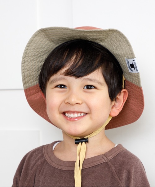 MAKE YOUR DAY(メイクユアデイ)の「日よけ付きナイロンハット(ハット・キッズ・ベージュ/ピンク/ブラック/マスタード/サーモンピンク・48/50/46/52/54/56/59)」の6枚目の写真