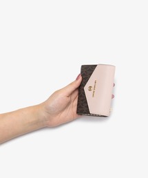 マイケルコース　JET SET CHARM エクストラスモール キーケース JET SET CHARM(ジェット セット チャーム) エクストラスモール